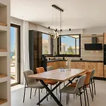 Deos Villa